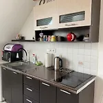 Doubravice - S Vyhledem Do Zahrady Hrubá Skála