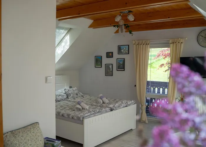 Apartment Doubravice - S Vyhledem Do Zahrady Hruba Skala